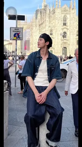 That veiny hands 😳 I can’t…..🫣💗 #b#byeonwooseokb#byeonwooseokeditf#fypf#foryouf#foryoupagef#fypシf#fylovelyrunner  