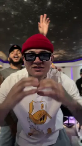GRACIAS GRACIAS GRACIAS 😮‍💨😮‍💨 somos tendencia en Colombia 🇨🇴, Costa Rica🇨🇷, Ecuador 🇪🇨, Honduras 🇭🇳, Panamá🇵🇦, y Perú 🇵🇪 ¿Donde mas están escuchando OHNANA? 👀👀👀 #yosoytukapo #OHNANA #farruko #musicanueva #tendencia 