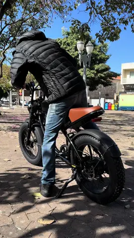 🚨 Apresentamos a StreetGo S17! 🚨 A bike que vai transformar a forma como você se move pela cidade. Mais liberdade, mais estilo e sem burocracias A revolução da mobilidade a seu dispor. Descubra o futuro hoje mesmo!