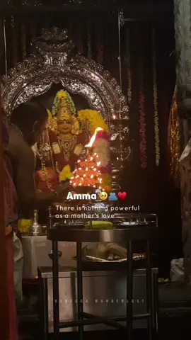 She knows♥️💯 #amma #ammalove #amman #omsakthi #ammansong #karumariamman #johorbahru #jb #johor #hindutemple #motherhood 🪄 #sheiseverything #ammasong #motherlove 