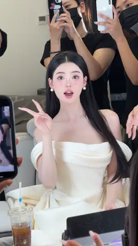 Cô dâu make tóc dài thẳng vẫn xinhhh #beauty #fypシ #makeup 