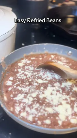 One day I’ll learn how to make them from scratch 😋 #refriedbeans #mexicanfood #EasyRecipe #beans #mexican #pintobeans  
