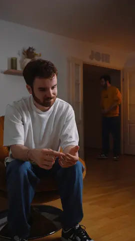 Est-ce que vous aussi vous avez l’impression que vos émotions vous parlent ?  #ViceVersa2 est actuellement au cinéma ! Écoutez vos émotions, et faites de la place pour des nouvelles. @Pixar 