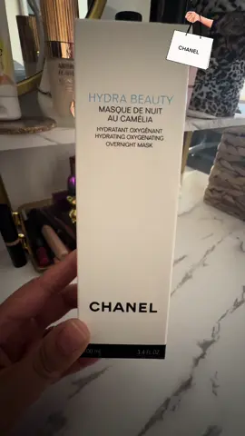 Mascarilla de noche 🖤 HYDRA BEAUTY #chanel #chanelbeauty #unboxing #skincare #chanelunboxing #chanel