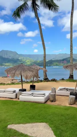vacations like this >>> 🌊🌸🌅🏝️🩵 #fyp #vacation #luxuryvacation #blackgirlluxury #summervacation #resort #luxurylife #hawaii #luxuryresort 
