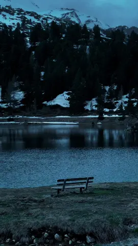 🖤💙#nature #calm #darkaesthetic #naturephotography #foryou #aesthetic #relax 