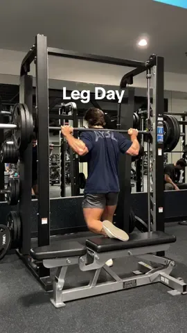 Squat til you drop | fit from @AYBL code CKISSEL 