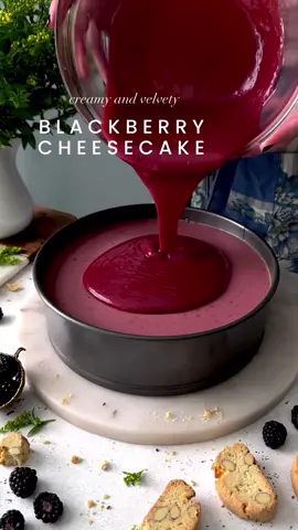 This ultra creamy and velvety blackberry cheesecake is a pure summer dream! Find the revipe at devamadeo.com💜  #BakeWithMe #baketok #bakersoftiktok #fyp #foryou #trendingrecipes #aestheticbaking #bakingtherapy #foodiesoftiktok #EasyRecipe #foodtiktok #cheesecake #blackberry #summerrecipes 