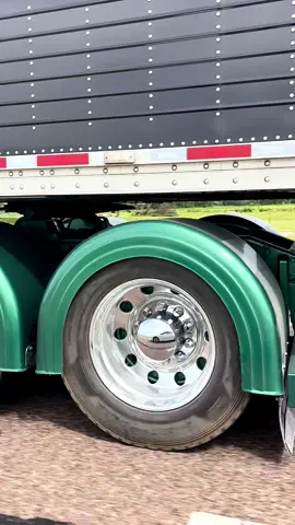 wj’s princess.. a sequel 😎 #fyp #foryou #bigrig #largecar #trucker #chrome #dieselpower #bigtrucks #trucking #trucksoftiktok #trucklover #truckerlife #oldschool #trucktok #trucks #pete #peterbilt #379 #379peterbilt #379pete #peterbilt379 #flattop #flattoppete #hopperbottom #hopperbottommafia #wjtransit #618 