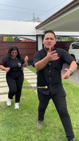 Andamos locos con @Christa Martínez 🔥 @ELALFAELJEFERD 