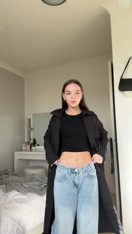 trench coat season? outfit from @prettylittlething #fyp #OOTD 