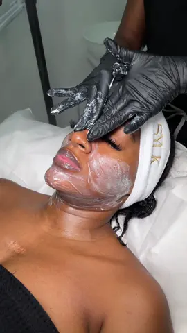 Consistency = Healthy Skin! 🌹 If you’re noticing that your skin appears dull, your products aren’t absorbing well, or your makeup doesn’t look quite right, a facial may be the perfect solution to revitalize your skin. ✨ • • • #facial #facialtreatment #skintreatment #advancedskincare #SYLK #sylkspa