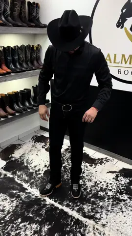 Outfit, mamalon para ir a ver a la novia 🤠🔥🔥🔥‼️‼️##fvp##viral##parati##foryou##foryoupage##botines##dallas##vaqueros##elegant##botasvaqueras