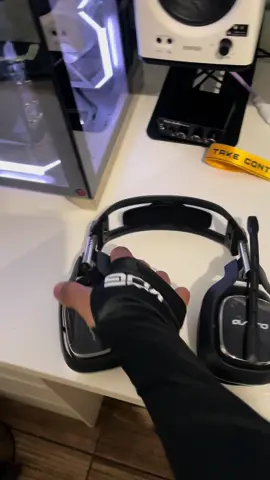 Simgot EM6L Earphone high end  Quality build Precise and independent tuning layouts and acoustic #simgot #earphone #pc #Tech #gamingp 