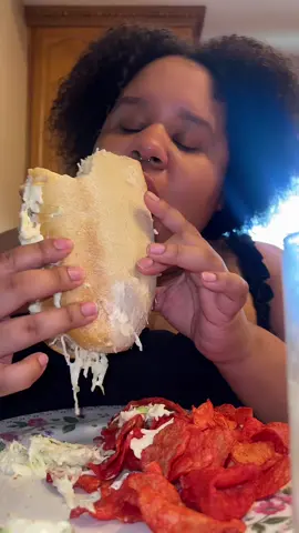 shrimp po boy 🙂‍↔️ #fypシ ##fypシ゚viral##krunchwitky##foryoupage##foru##big##bigback##relatable##trendingtiktok##BlackTikTok##satisfying##blackgirltiktok##asmr##trending##asmrsounds##share##plussize##viral##viraltiktok##eating##sandwich##new##messy##hot##natural##naturalhair##homemade