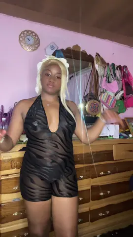 #15promax #fyppppppppppppppppppppppp #tash_eki_a #gyp #fyp #outside #black 