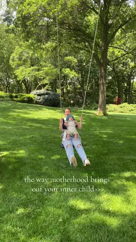Watch him grab the ropes with his tiny hands at the end😭🥹 #momtok #MomsofTikTok #mamasoftiktok #sahm #familytok #momlife #familiesoftiktok #2under2 #2under2life #motherhood #wholesomemoments #motherhoodunplugged 