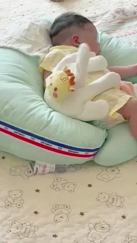 Baby pillow soothing palm baby#tiktokshop #fyp 