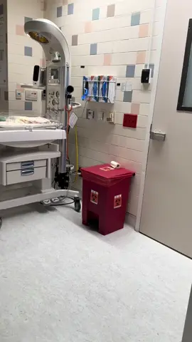 Come set up the Operating Room with us for a Cesarean Section (C-Section) #or #operatingroomlife #operatingroomassistants #operatingroomnurses #operatingroomlife #surgicalinstruments #surgicalpa #surgicalnurses #physicianassistantlife 