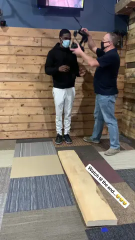 Took my boy to try the VR game….. and this what happened, bro when I say i was in tears abd stomach hurting for like 10 mind, I couldnt stop laughing dawg!!! 😂😂😂😂😂 #fyp  #viral #VR #virtualreality #Funny 