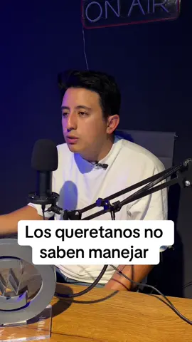 Alguien que me enseñe a manejar please #queretaro #humor #comedia #fypシ゚ #queretarock 