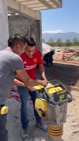 Colado de concreto #juve3dstudio #viral #construccion #juve3d 