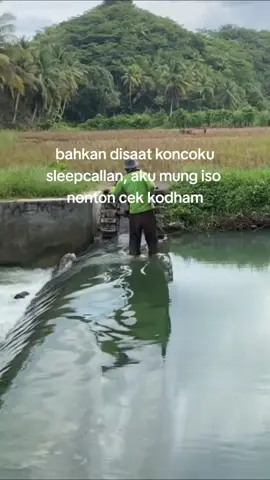 alon mbahh alonn😭🤣 #jowopride #pacitan24jam #foryoupage #xyzbca #fyp 
