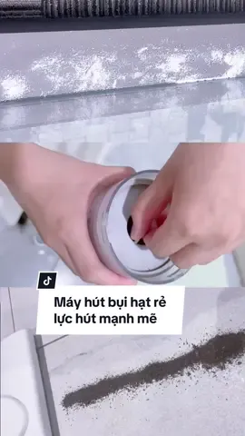 Một chiếc máy hút bụi giá hạt rẻ đáng đồng tiền bát gạo  tôi từng mua. Hút được bụi trên thảm, hút được bụi trên sàn, loại sạch bụi bẩn trong từng ngóch ngách, hút tới đâu là sạch đến đó, chỉ cần một đường là hút sạch bong. #mayhutbui #mayhutbuicamtay #mayhutbuigilux #mayhutbuigiadinh #mayhutbuigiare #hutbui #hutbuicamtay 