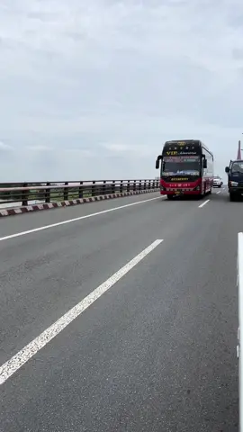 Idol Thái Phong nhìn siêu đẹp #phongsuxekhach #xekhachtiktok #xekhachvietnam #xekhachthaiphong 