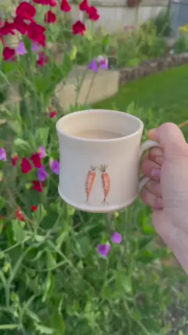 PSA This is my new favourite mug 🤣  #gardentok #gardening 