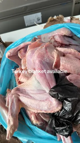 Fresh turkey blankets available  6000/kg #frozenfood #turkeywings #foodvendors 