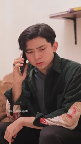 Bingung mau putus atau enggak. #SerialTikTok #TikTokTainment ##TikTokSeries##TikTokSeriesFuture##drama##argarhespati##suneedaycreative##dramatiktok##viraltiktok##kehidupan##pacar##cinta##putus##temen