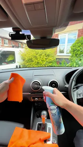 #microfiber #cloths #cleaning #fyp #bargain #summersale #tiktokmademebuyit #bargain #CleanTok #cars 