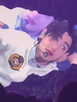 sunghoon dancing yare yare, pls I can’t stop laughing 😭 #sunghoon #enhypen c: cherishhooon, Danik_enhypen, jwangme