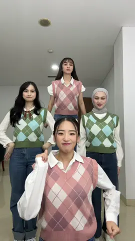 Begini nih kalo kumpul Gen1😂✌️ #GEN1 #jkt48 #ayana #melody #frieska #haruka #fyp 