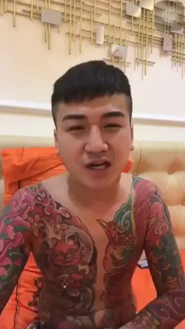 Lần đầu vào đời 😂#vanchay #longsen #thinhhanh #viralvideo #xh #hai #funnyvideos #zyxcba #haihuoc #pyf 