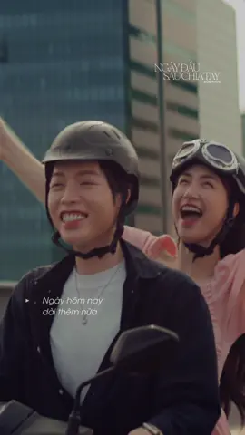 Khóc 🥺 @Nguyễn Thúc Thuỳ Tiên @Hoà Minzy @ERIK  #NDSCT #ngaydausauchiatay #ducphuc #nguyenthucthuytien #hoaminzy #erik #khachung #soundsofvietnam #tiktokgiaitri #nhachaymoingay #capcut 