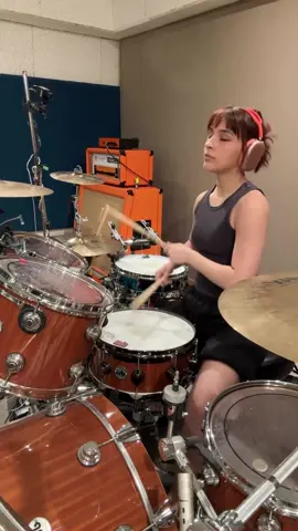 Paulina - No One Knows - Queens Of The Stone Age @The Warning #thewarning #thewarningrockband #fyp #viral #drums #drummer #drummergirl #foryou #pauvillarreal 