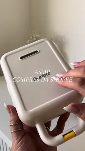 Eu achei a sanduicheira mais perfeita da Shopee! 🤌🏻 É ou não simplesmente incrível? Querem o link? 🧡  @Shopee Brasil  #AcheiNaShopee e #ShopeeCreator #shopee #achadinhosshopee #shopeehaul # ad