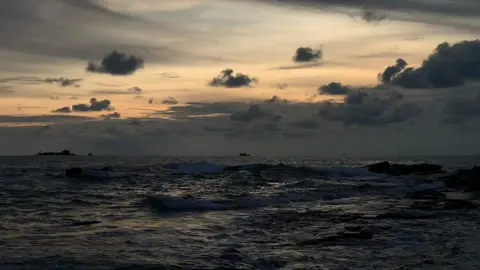 Tỉnh giấc mới biết mình bị bỏ rơi ngay cả trong giấc mơ #phuquoc #sunset #? 