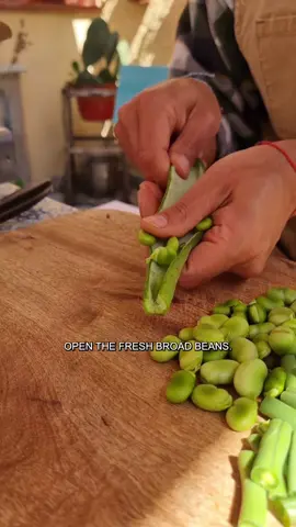Live to 100, Pasta 🍝 With this beautiful tagliatelle primavera we're saying goodbye to spring and hello to summer! ☀️  A simple recipe packed full of beans and legumes, which are an essential part of the Sardinian diet. The flavours of the green beans, broad beans and peas combine with the freshness of the tomatoes, lemon, basil and mint and the savoury of the pecorino cheese make this dish a joy to eat!  The sauce can also be used simply on top of toasted bread or as a bed for baked fish!  Here are the ingredients 👇 300g tagliatelle   ¼ of a leek  2 garlic cloves 3 tbsp of peas A handful of broad beans  A handful of green beans  A handful of baby plum tomatoes  Pecorino cheese  Lemon zest  Olive oil #tagliatelle #lemon #greenbeans #beans #pulses #tomato #pecorino #quickmeals #pastarecipe #comfortfood #bestpasta #recipeshare #italianfood #cheese #ciboitaliano #simplerecipes #healtyfood #vegetarian #soulfood 