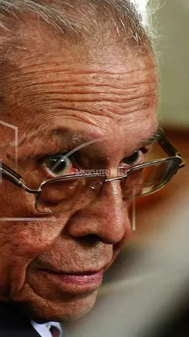 Pesan Wali Nanggroe  Alm.Dr. Teungku Hasan Muhammad di Tiro, M.S., M.A.,LL.D., Ph.D. adalah wali nanggroe Aceh yang ke 8 beliau merupakan ayah bagi bangsa Aceh, maka tak heran bila setelah kepergian beliau, Aceh seolah olah seperti seorang anak yang ditinggal ayahnya disaat anak itu masih sangat membutuhkan seorang ayah beliau pergi dengan meninggalkan jasa dan pesan