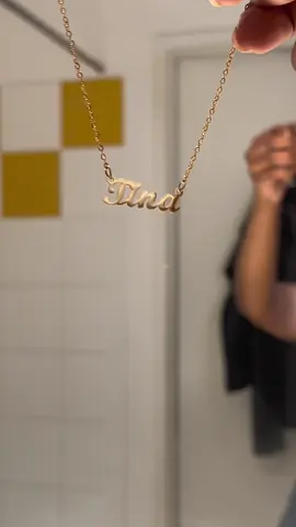 Heyy😊 je me prépare à sortir avec mon magnifique collier personnalisé de chez Zarahissi 🔥 @ZARAHISSI  - Avec mon code promo: KAM976 vous avez-15% sur tous les articles jusqu’à décembre 2024🎁✨✨ -Vous retrouverez sur leur site internet le fameu collier Mayotte,des bracelets, et pleins d’autres accessoires pour hommes et femmes😊 #partenariat #mayotte976🇾🇹🌴🤣foryoupage #CapCut #collab #mayotteisland🌴🌞îleauxparfum #🇾🇹 #mayotte976💕🇾🇹🇲🇬🇰🇲 #aprizo #zarahissi #bijoux #collier 
