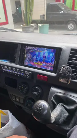 Kabin kemudi toyota hiace commuter #fypシ゚viral #restarea #hiaceindonesia #toyotahiace #foryoupage #following #likes #bahanswmu #bahanswmubolo😁 #salatiga 