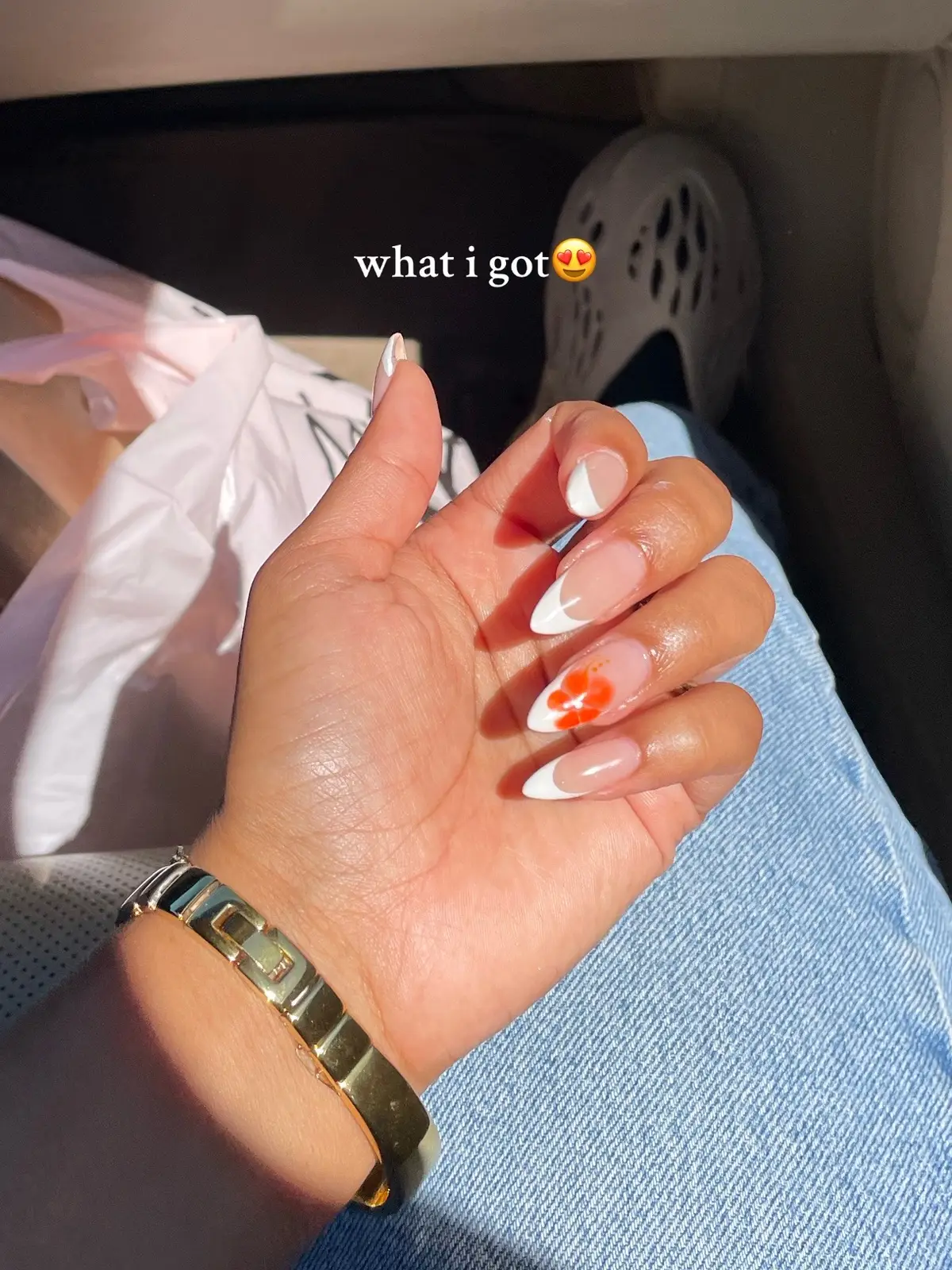 obsessed w these 🥹  - - - - - - - #summernailsinspo #frenchnailstyle #hibiscusnails #flowernails🌺 #summeraesthetics #gelxnailinspo #creatorsearchinsights 