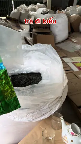 trà đi biếu tặng ngon hậu ngọt , cao câp