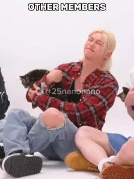 emang kalo pawang mah beda 😭#stay #스트레이키즈  #straykids #skz #straykidsstay #skzstay #stay #bangchan #leeknow #changbin #hyunjin #han #felix #seungmin #justforfun #cat #kitten #kittens #interview #stole #put #buzzfeed #buzzfeedceleb #celeb #meme #funny #funnymoments #funnymoment #pov #trend #sound #soundviral #fyp #fypシ #fypage #fypageシ 