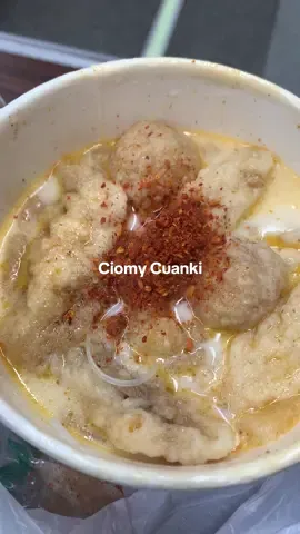 Sekarang ga perlu naik kereta buat makan ciomy cheese cuanki ini‼️🥰 buruan nyetokk! #ciomy #ciomykereta #cemilanviral #basoaci #cuankiinstan
