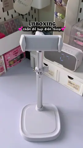 Có em này tiện ghê luôn mấy bà💕 #unbox #unboxing #chanquay #chandedienthoai #giadodienthoai #giado #chanquayvideo #thanhcongnghe #foryou #fyp #viral #trending 