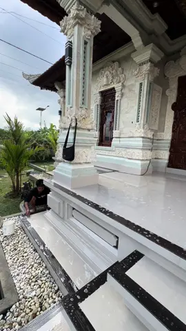 #iderumahbali #tukangbangunanbali #tukangbaliviral #inspirasirumahbali #tukangulatsaka #maintenance #waterjet #balelama #tukangbersih #tukangcet #tukangprada #tukangfinising #tukangpletur #tukangprofesional #tukangkelilingbali